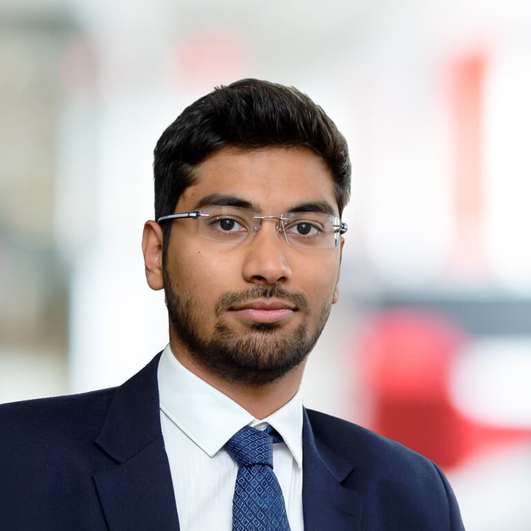 Headshot of Nitin Gupta
