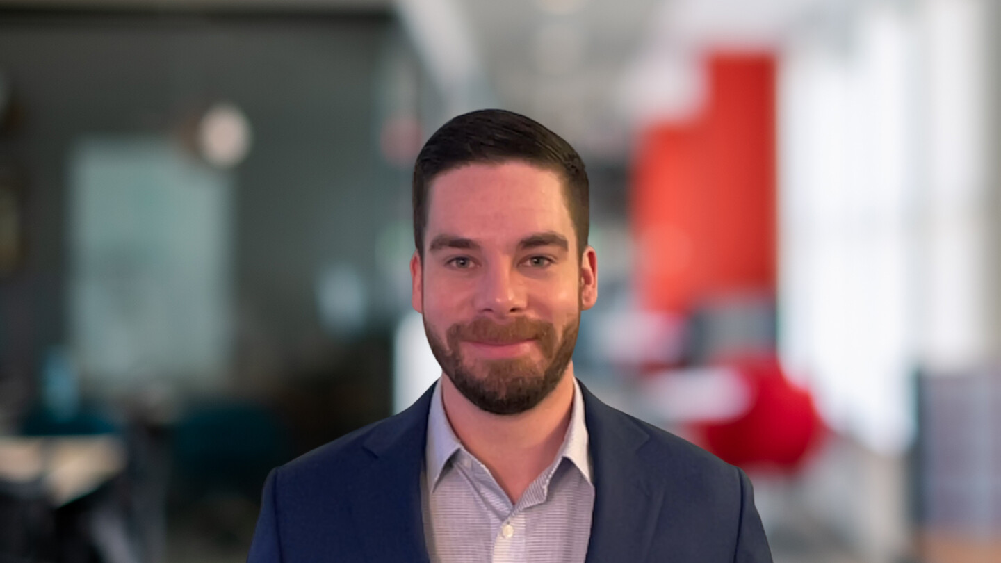 Headshot of Mark Whitley