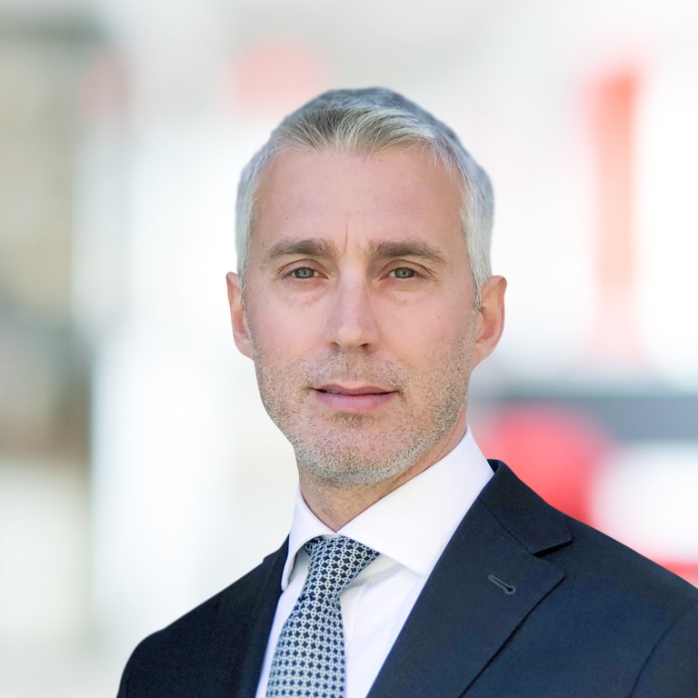 Headshot of Carlo Zandi