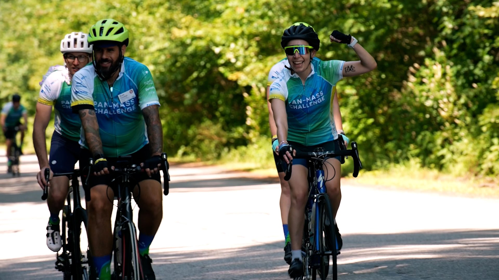 Responsive image with srcset