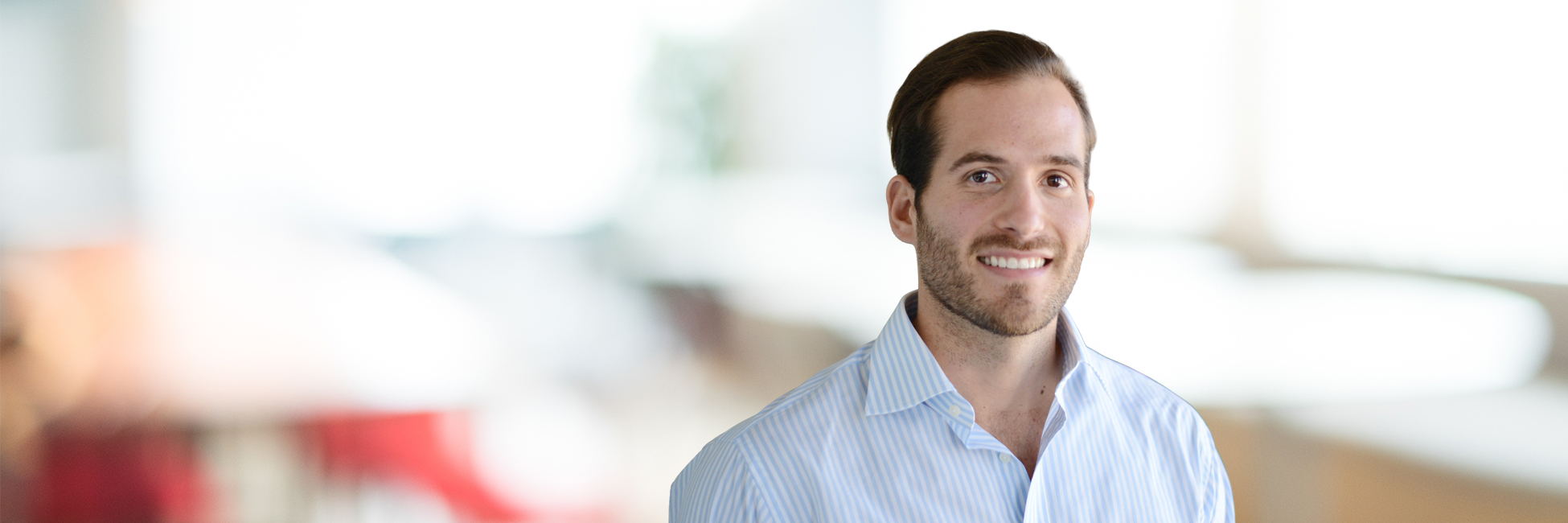 Headshot of Alex Dale