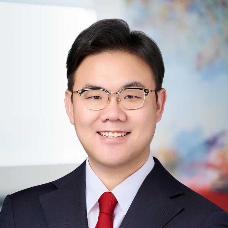 Headshot of Hyunsu Shin