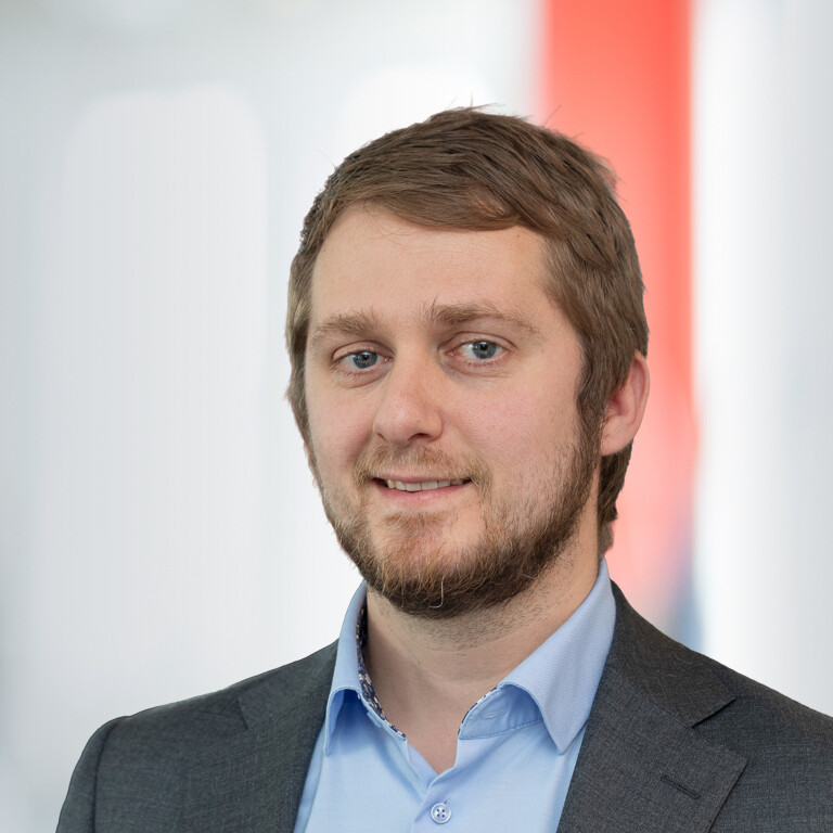 Headshot of Tom Van der Voorde